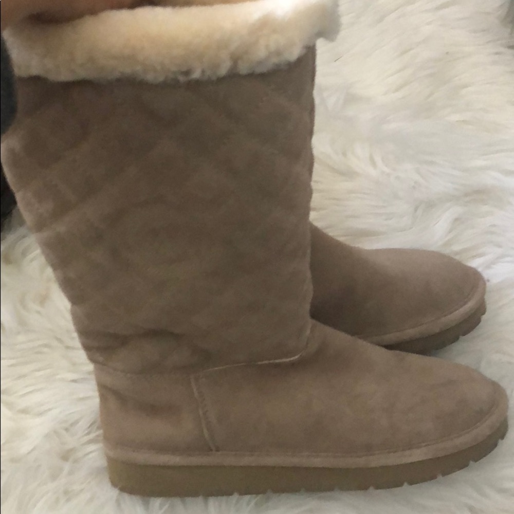 Size 8 Michael Kors boots